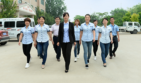 華全員工追隨青春節(jié)奏，其樂融融